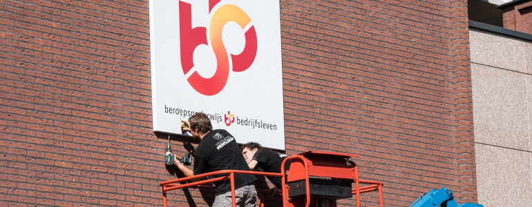 Mbo-studenten geven stages en leerbanen een 8